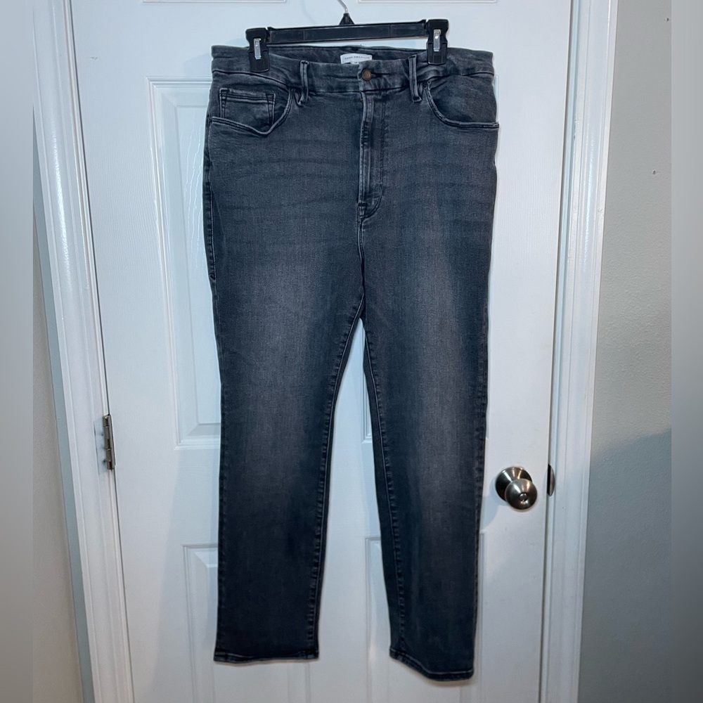 Good American Charcoal Denim  Straight Leg Jeans Size 14 - 18